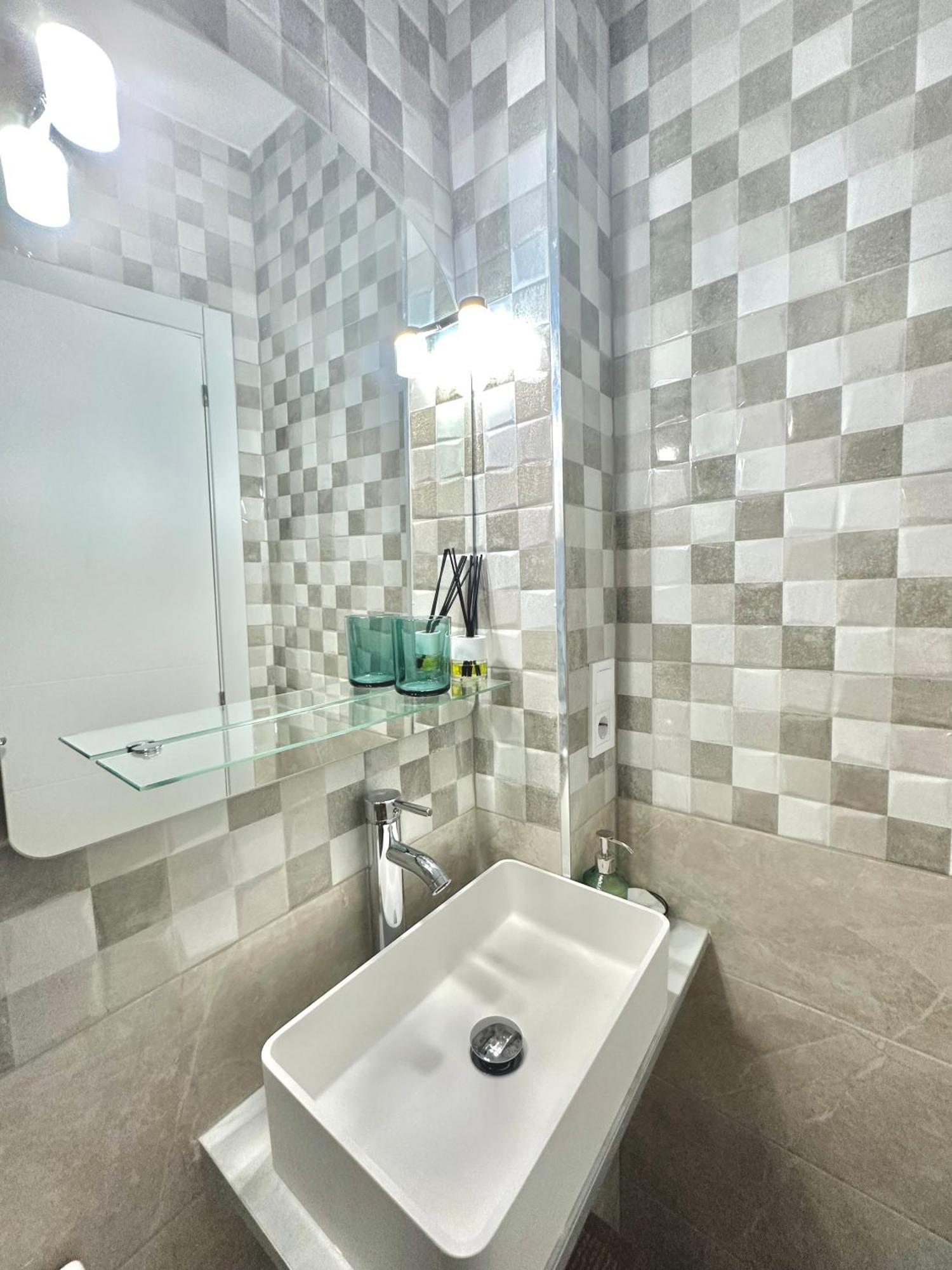 Jara Home Malaga Centro Екстериор снимка