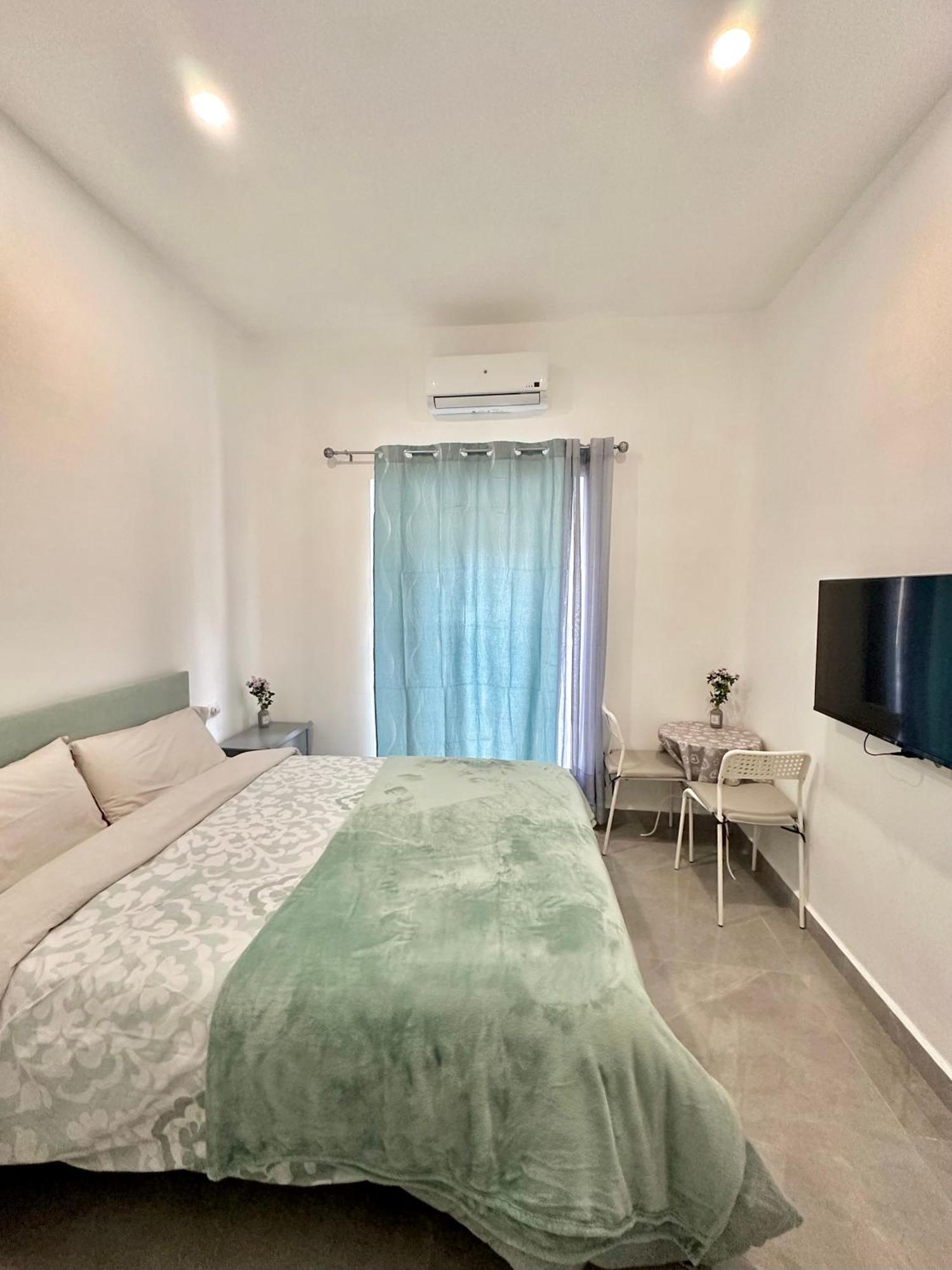 Jara Home Malaga Centro Екстериор снимка